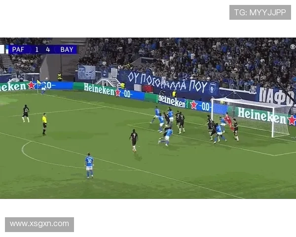 裁判视角直击！奥利塞奔袭半场破曼联，顶级速度震撼全场(1)